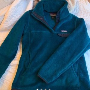 Women’s Patagonia pullover